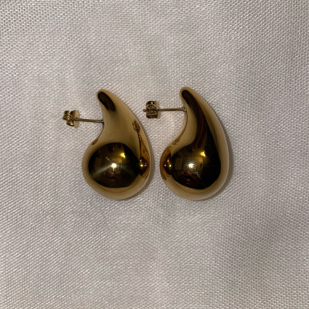 18K Gold-Plated Droplet Earrings